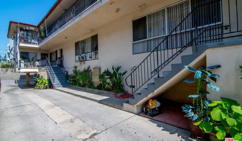 333 S Serrano Ave, Los Angeles, CA, 90020