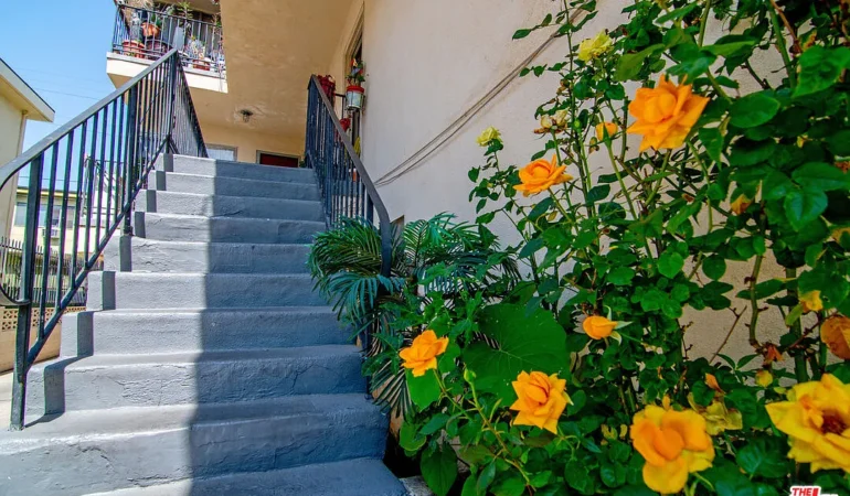 333 S Serrano Ave, Los Angeles, CA, 90020
